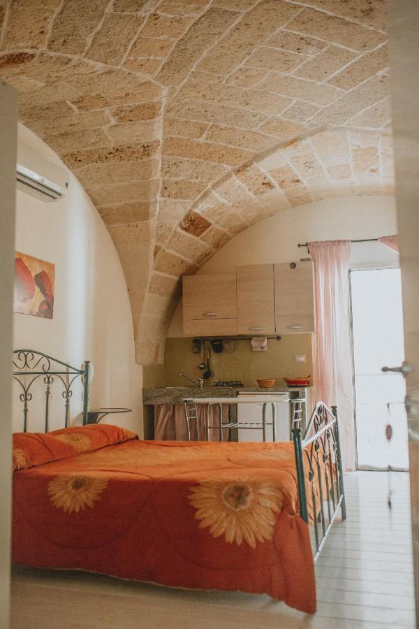 Le Camporelle In Citta Bed & Breakfast Lecce Dış mekan fotoğraf
