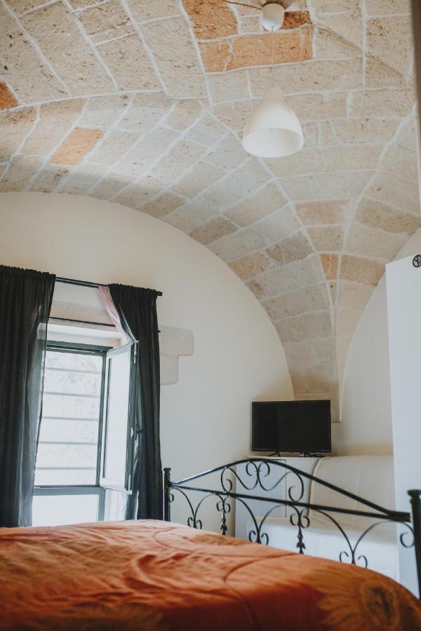 Le Camporelle In Citta Bed & Breakfast Lecce Dış mekan fotoğraf