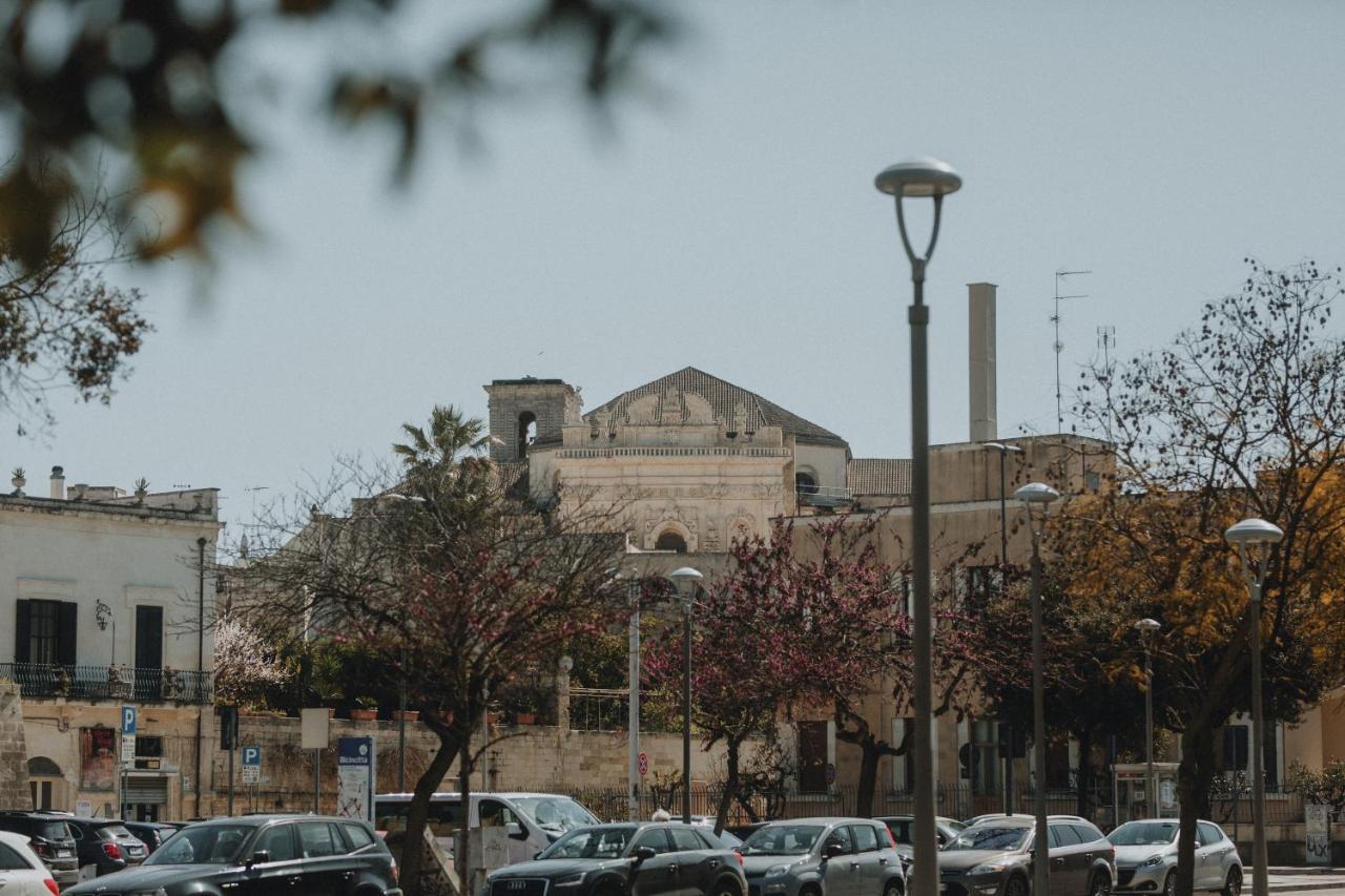 Le Camporelle In Citta Bed & Breakfast Lecce Dış mekan fotoğraf