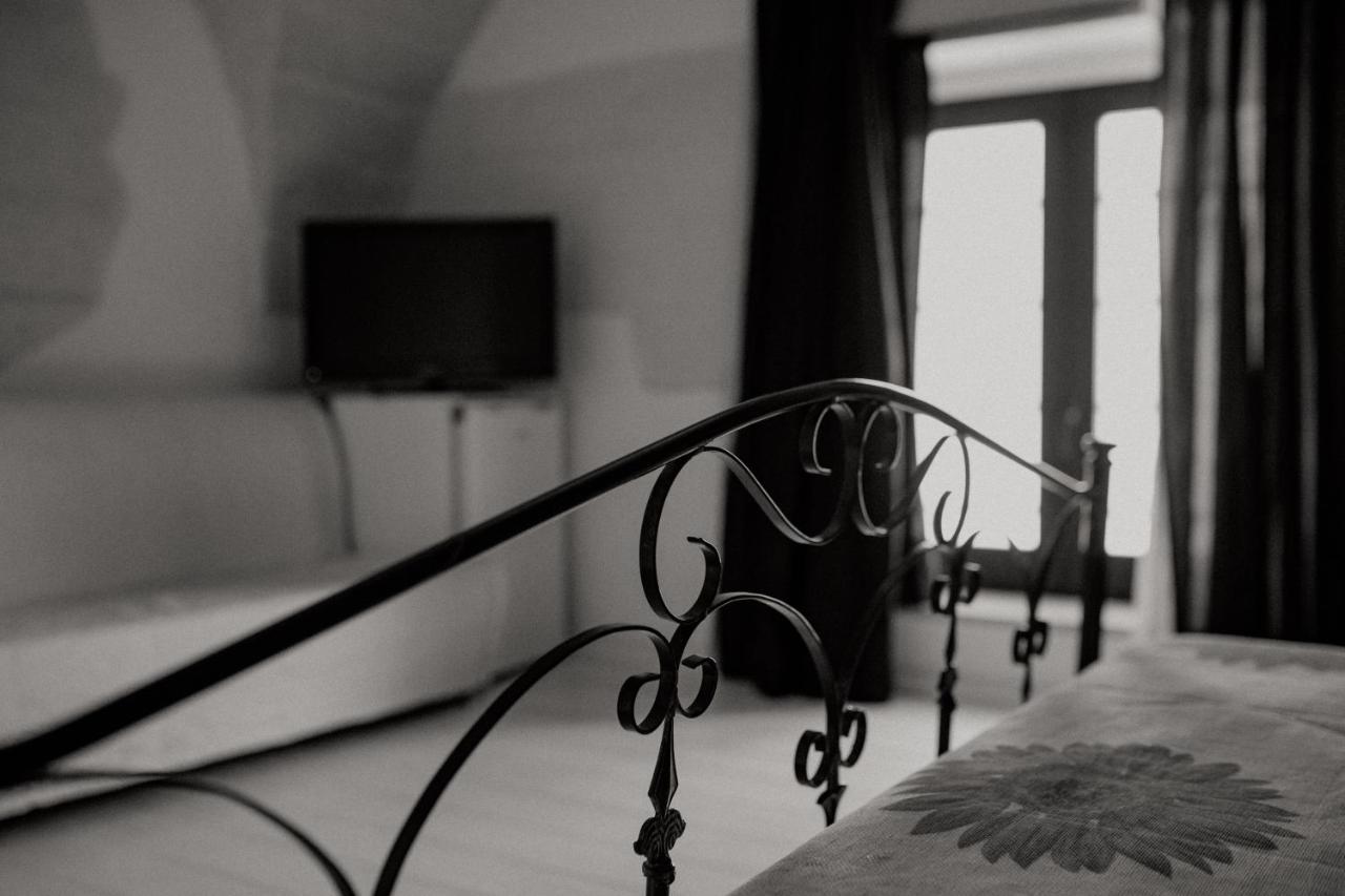 Le Camporelle In Citta Bed & Breakfast Lecce Dış mekan fotoğraf