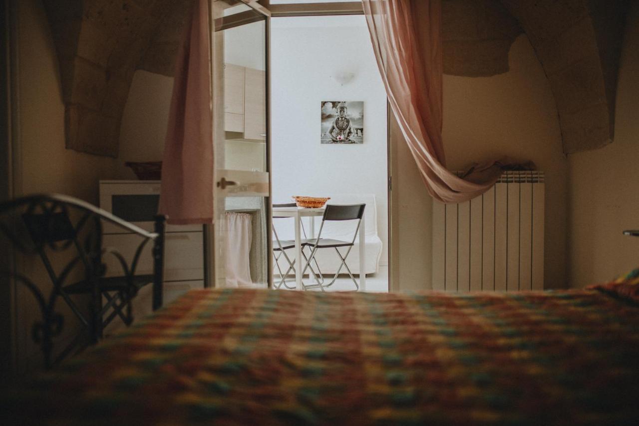 Le Camporelle In Citta Bed & Breakfast Lecce Dış mekan fotoğraf